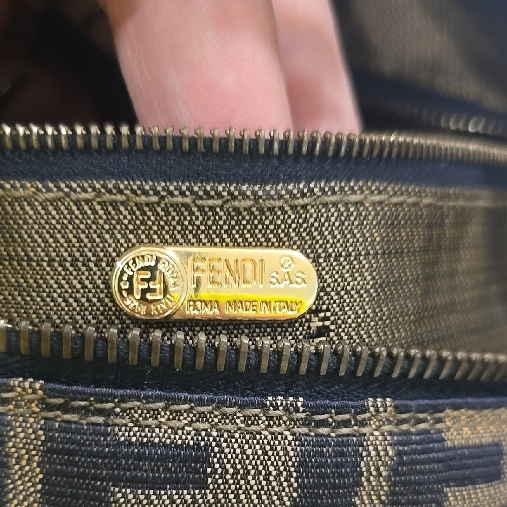 Fendi Vintage Vanity Zucca Print  Monogram Bag - Picture 4 of 12